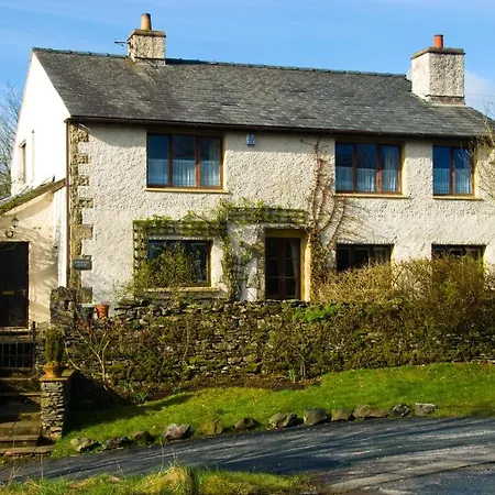 Beech Hill House Bed & Breakfast 3*