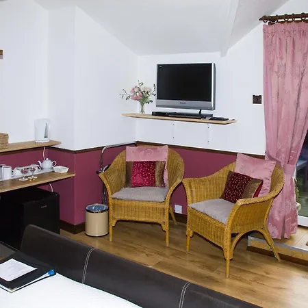 Bed and Breakfast Beech Hill House